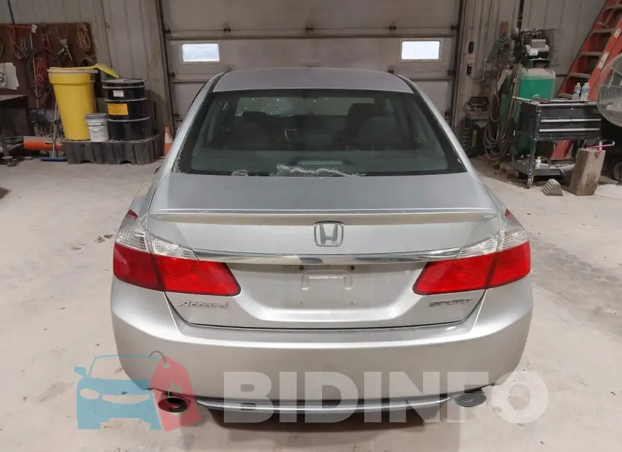 1HGCR2F55EA180774 Photo# 17