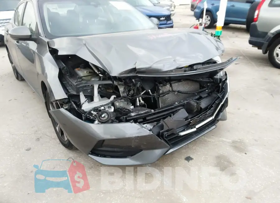 3N1AB8CV7LY232807 Photo# 6