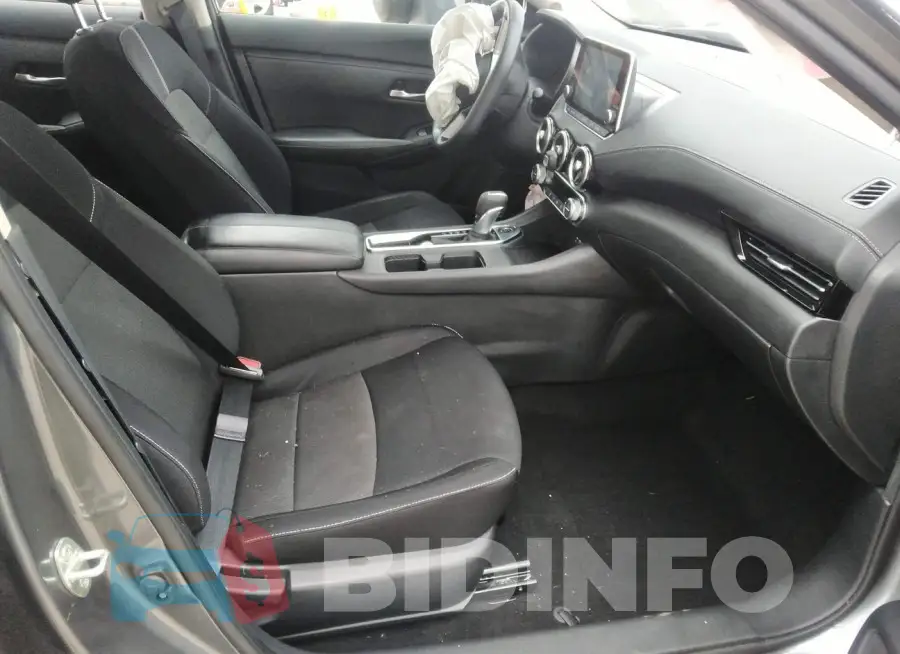 3N1AB8CV7LY232807 Photo# 5