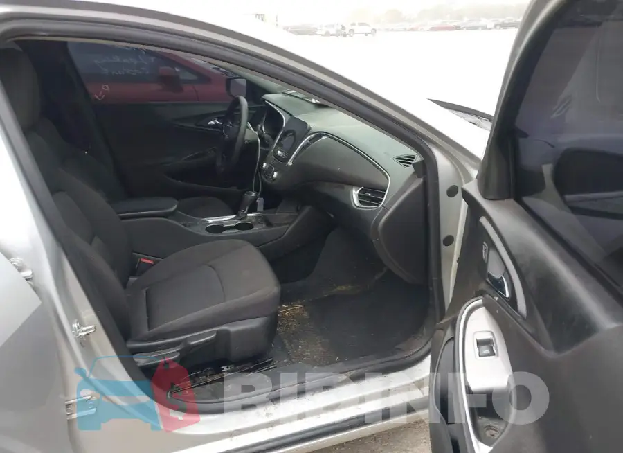 1G1ZD5ST1KF169906 Photo# 5