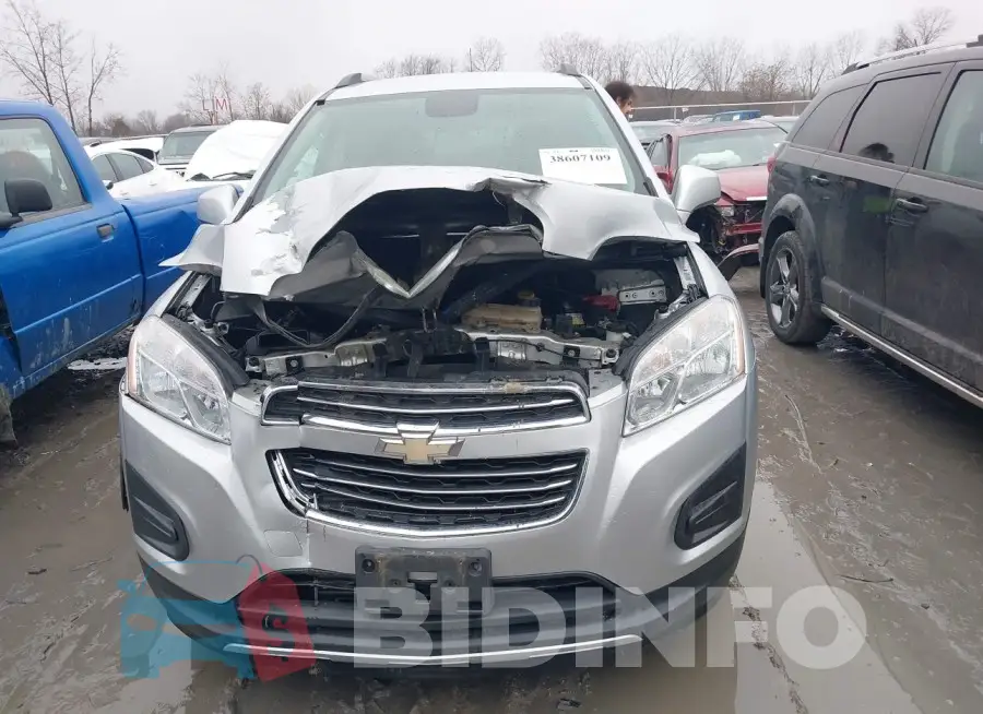 3GNCJPSB2GL250295 Photo# 6