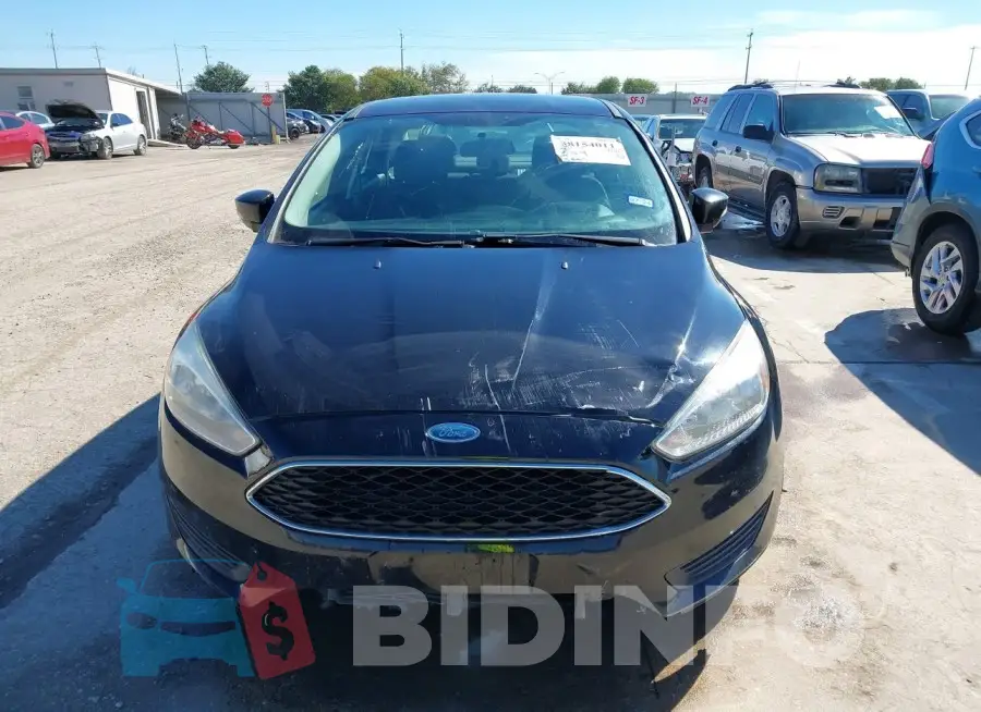 1FADP3F2XHL320191 Photo# 12
