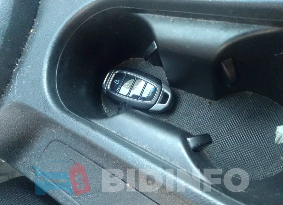 KM8K6CAB8PU011867 Photo# 11