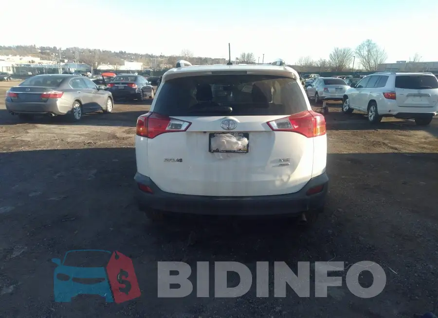 JTMRFREV3FD165864 Photo# 15