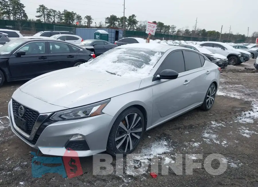 1N4BL4CV9LC240087 Photo# 2