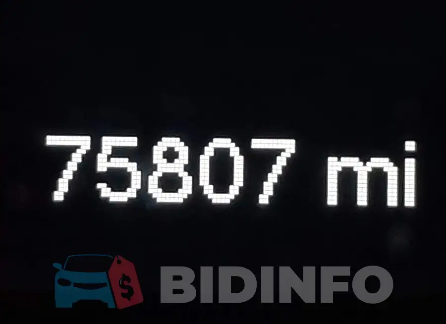 1C4PJLCBXJD588302 Photo# 7