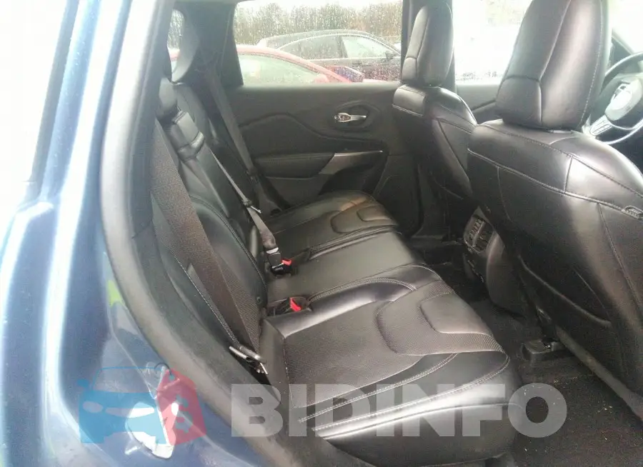 1C4PJMDX2KD371473 Photo# 8