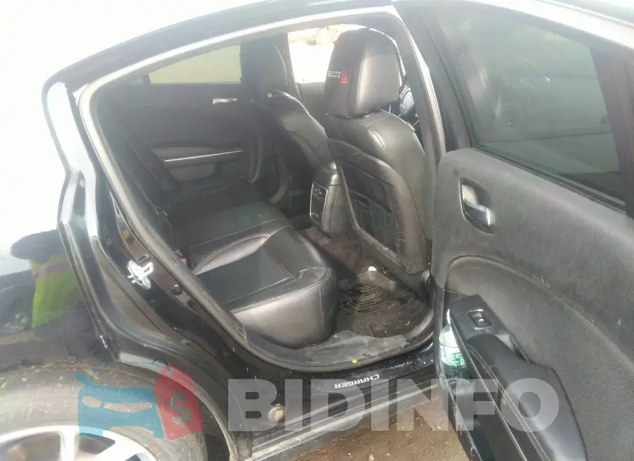 2C3CDXFG4FH717153 Photo# 8