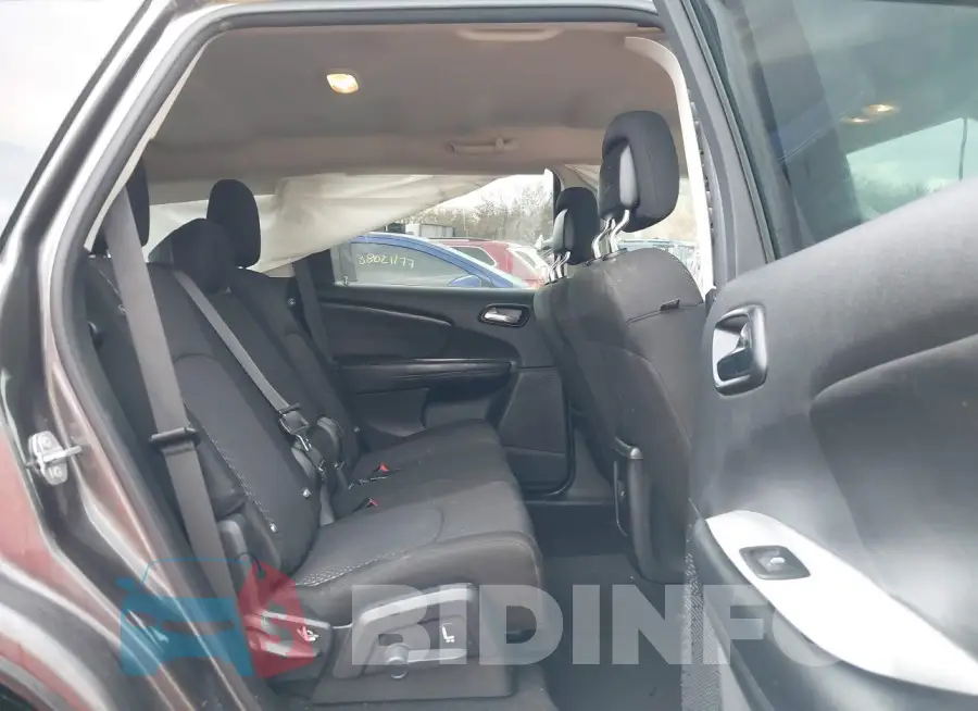 3C4PDCAB2LT181582 Photo# 8