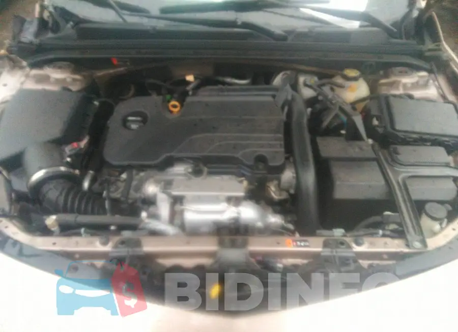 1G1ZD5ST5JF280831 Photo# 10