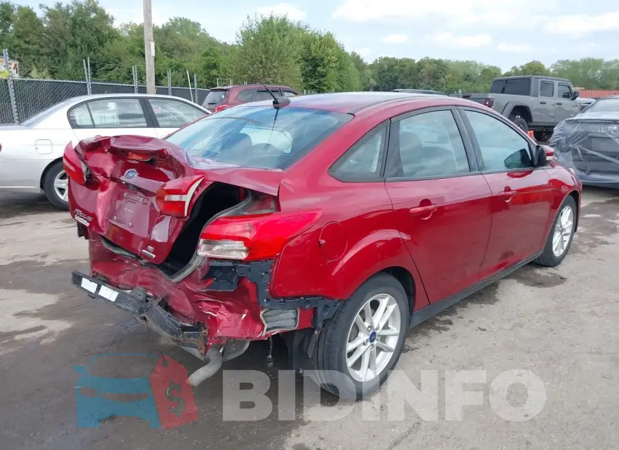 1FADP3F26GL315052 Photo# 4