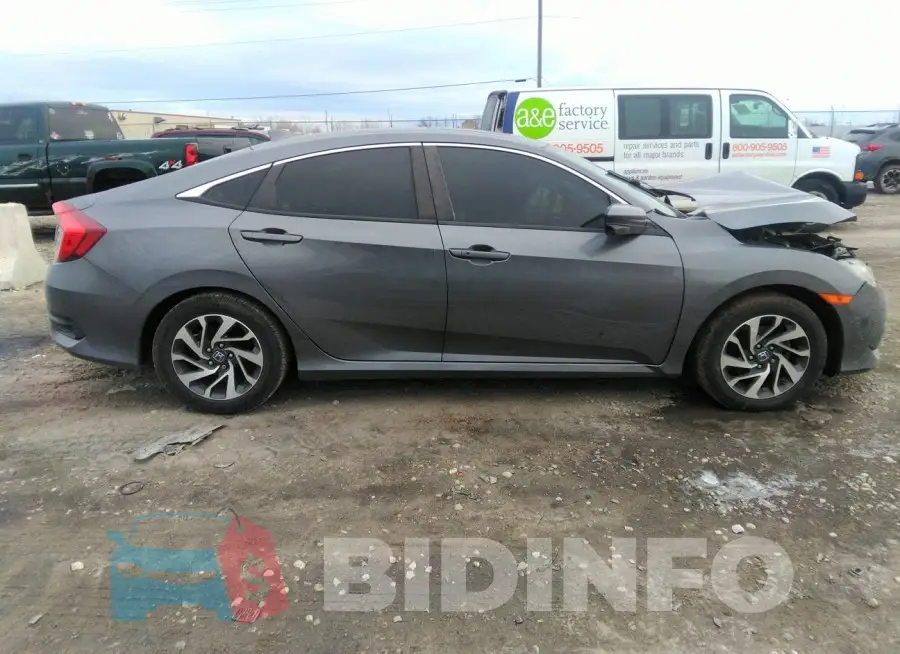 19XFC2F71HE049034 Photo# 14