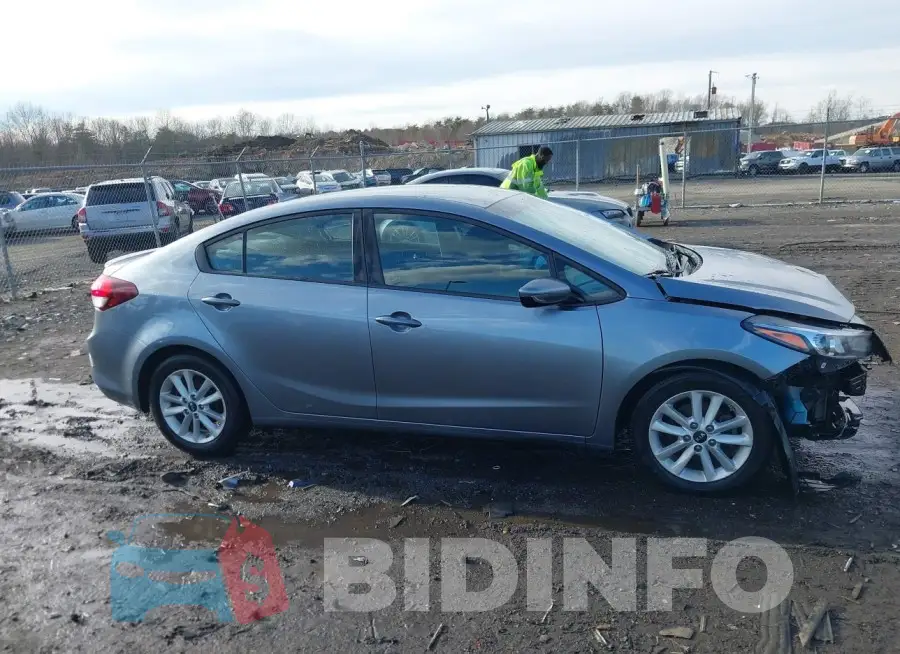 3KPFL4A72HE139361 Photo# 13