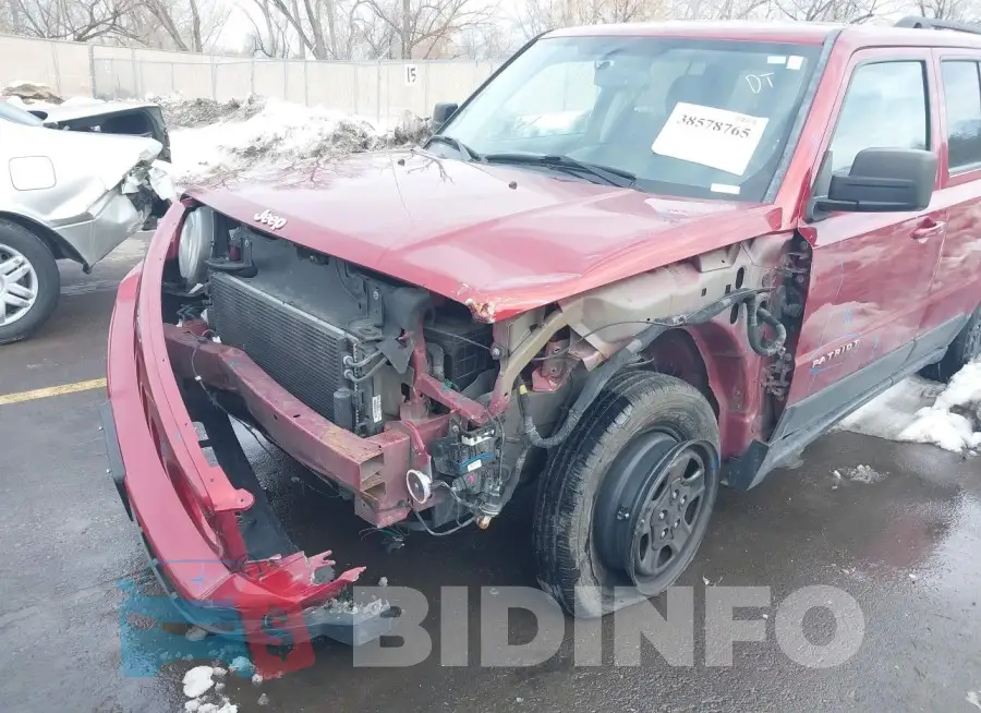 1C4NJPBB6ED900718 Photo# 6