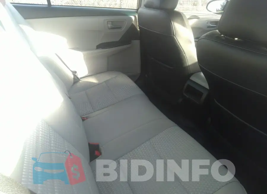 4T1BF1FK1FU042955 Photo# 8