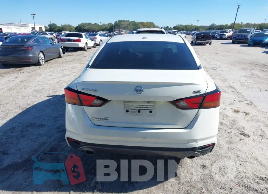 1N4BL4CV7KC175075 Photo# 17