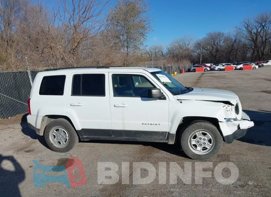 1C4NJPBB3FD129877 Photo# 13