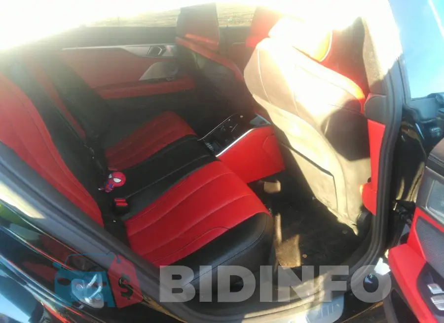 WBAGV8C05LBP48890 Photo# 8