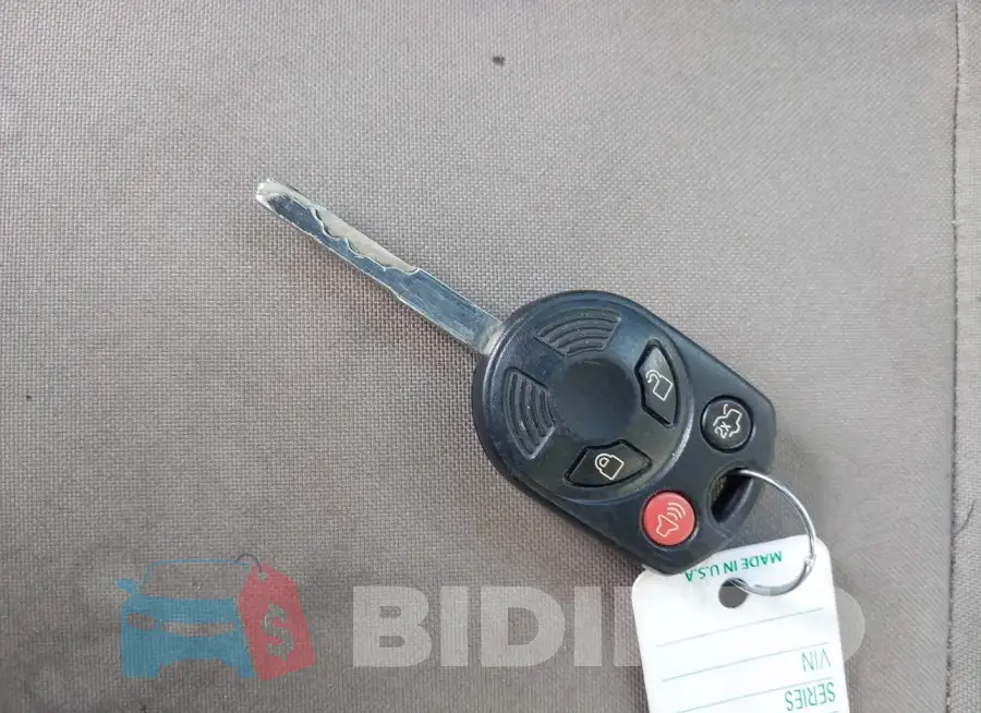 1FADP3F22GL246800 Photo# 11