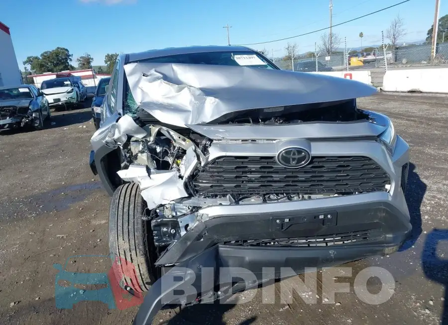 2T3F1RFV8PW408072 Photo# 6