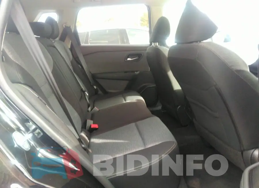 5N1BT3BA8PC932197 Photo# 8