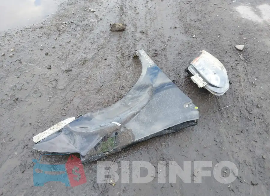 JN8AS5MT5FW653675 Photo# 12