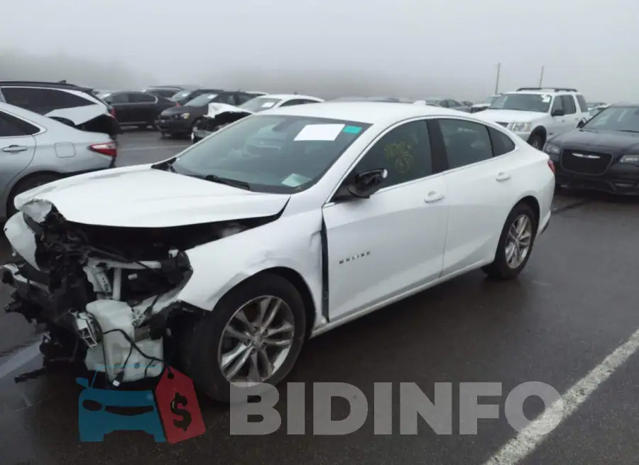 1G1ZD5ST3JF185667 Photo# 2