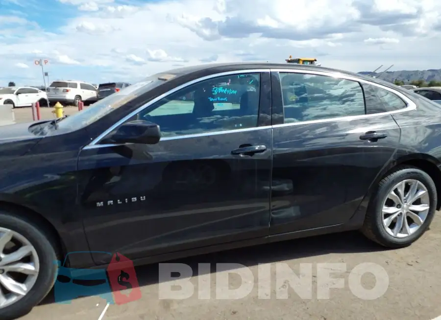 1G1ZD5ST8LF058917 Photo# 14