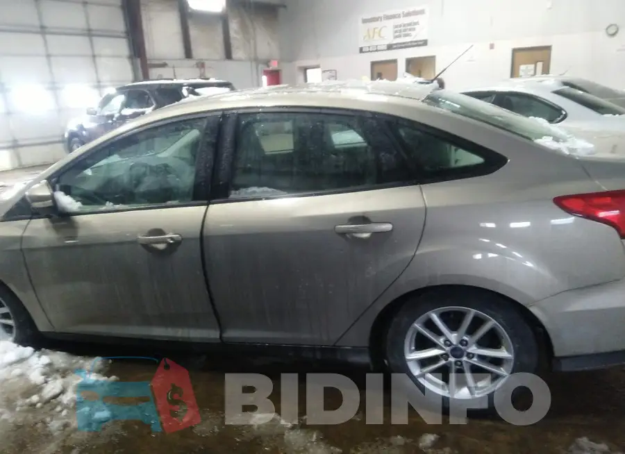 1FADP3F28GL309821 Photo# 14