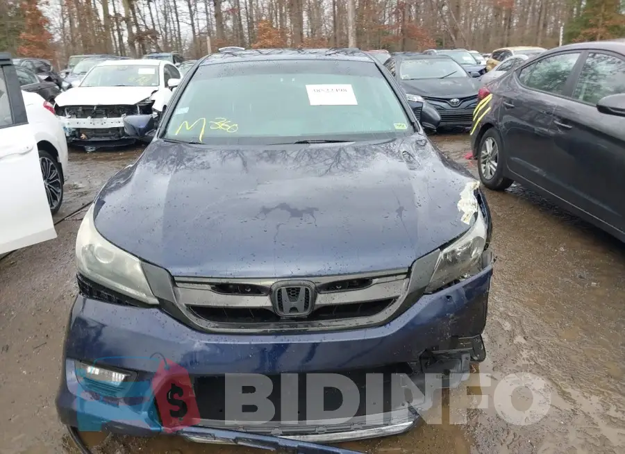1HGCR2F39FA067832 Photo# 11