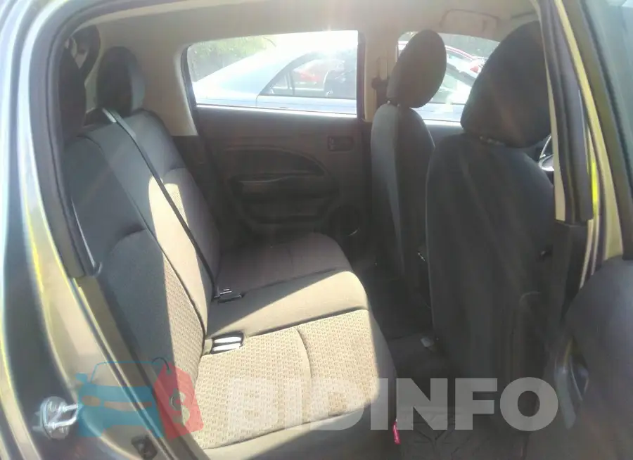 ML32A3HJ5LH005059 Photo# 8