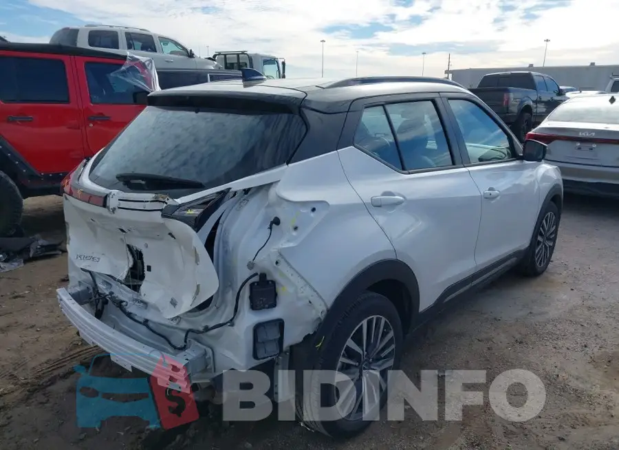 3N1CP5DVXPL525076 Photo# 4
