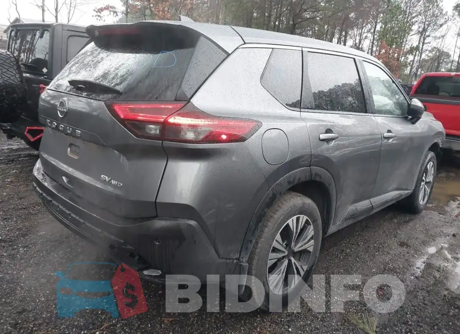 JN8BT3BBXPW462853 Photo# 4