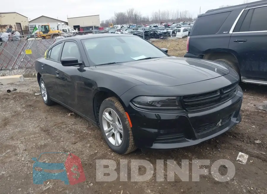 2C3CDXBG8PH564221 Photo# 1