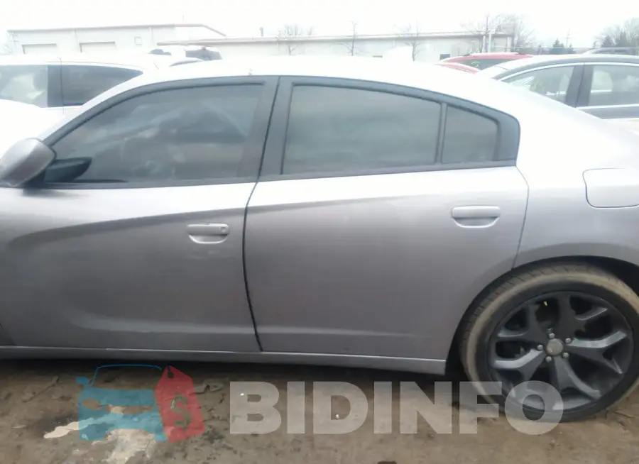 2C3CDXHG2GH312424 Photo# 13