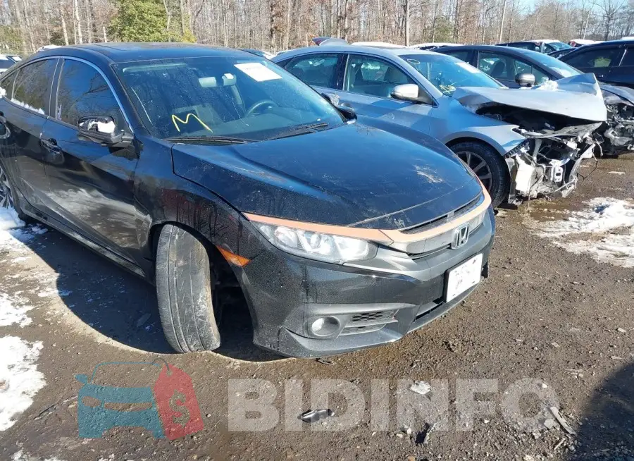 19XFC2F76GE082545 Photo# 6