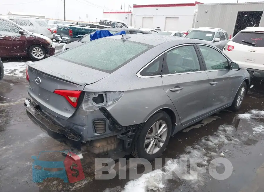 5NPE24AA1GH350619 Photo# 4