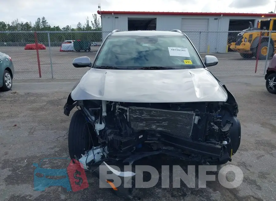 KNDEU2AA9M7051975 Photo# 12