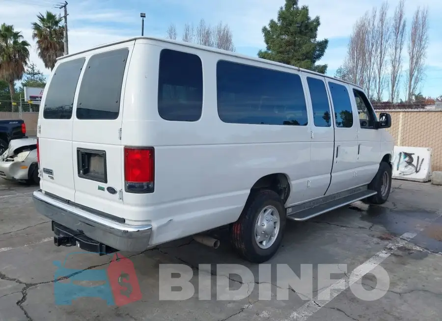 1FBSS3BL3EDB04076 Photo# 4