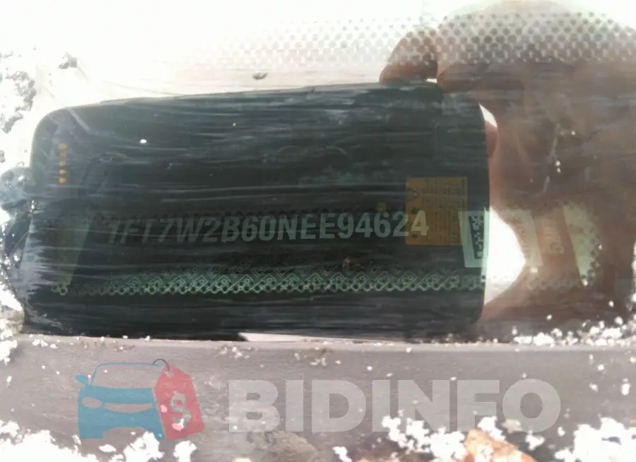 1FT7W2B60NEE94624 Photo# 9