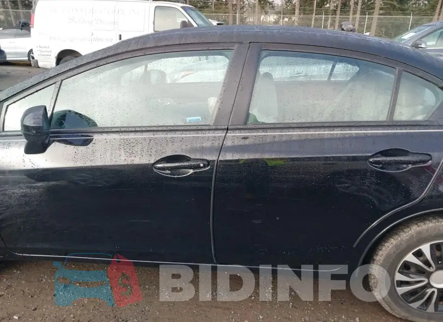 19XFB2F55EE230103 Photo# 14