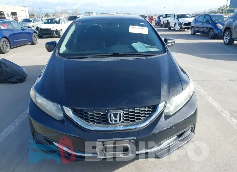 19XFB2F77FE285820 Photo# 12