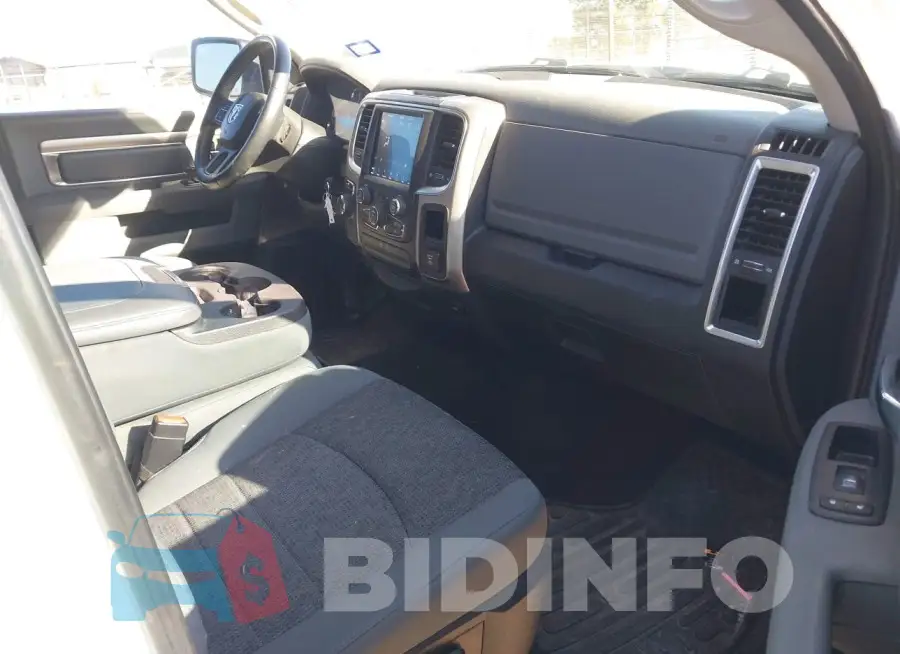 1C6RR6LT7JS149864 Photo# 5