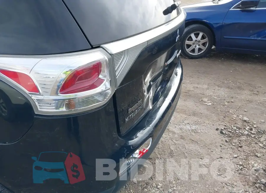 JA4AD3A38EZ018147 Photo# 6