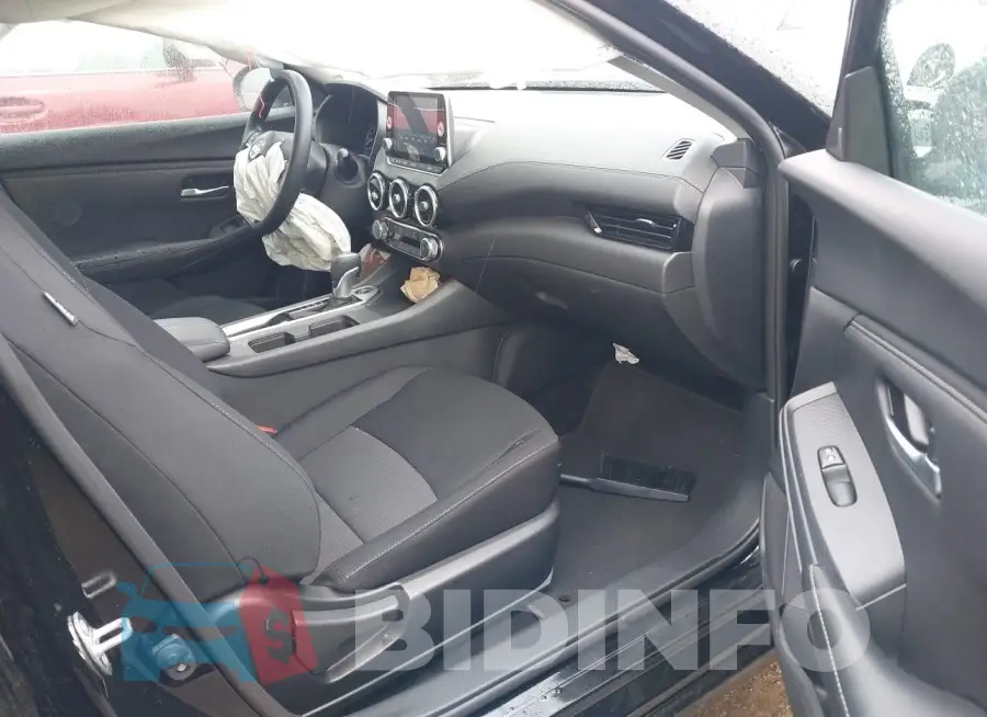 3N1AB8CV9PY313734 Photo# 5