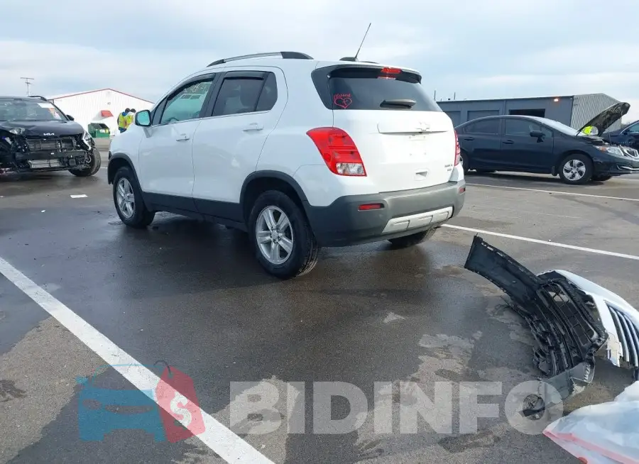KL7CJRSB8FB172848 Photo# 3