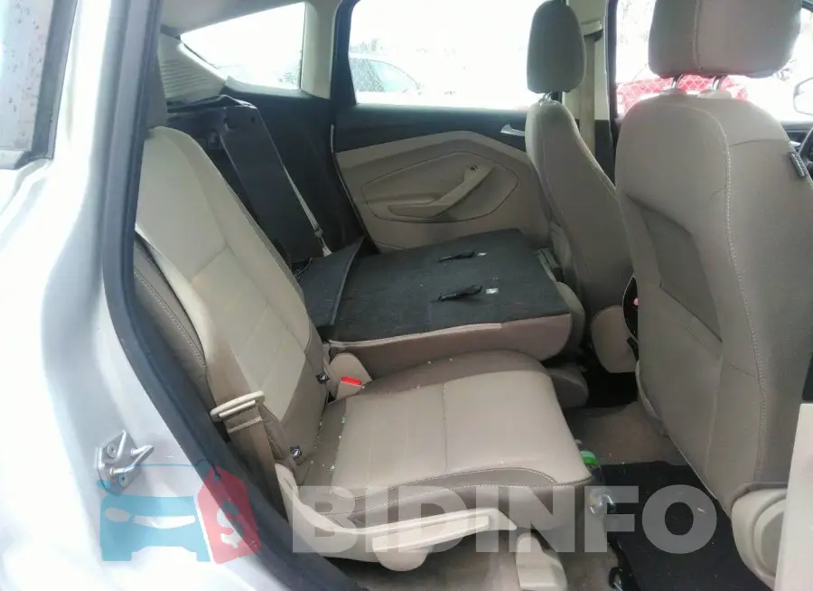 1FADP5AU0GL119614 Photo# 8