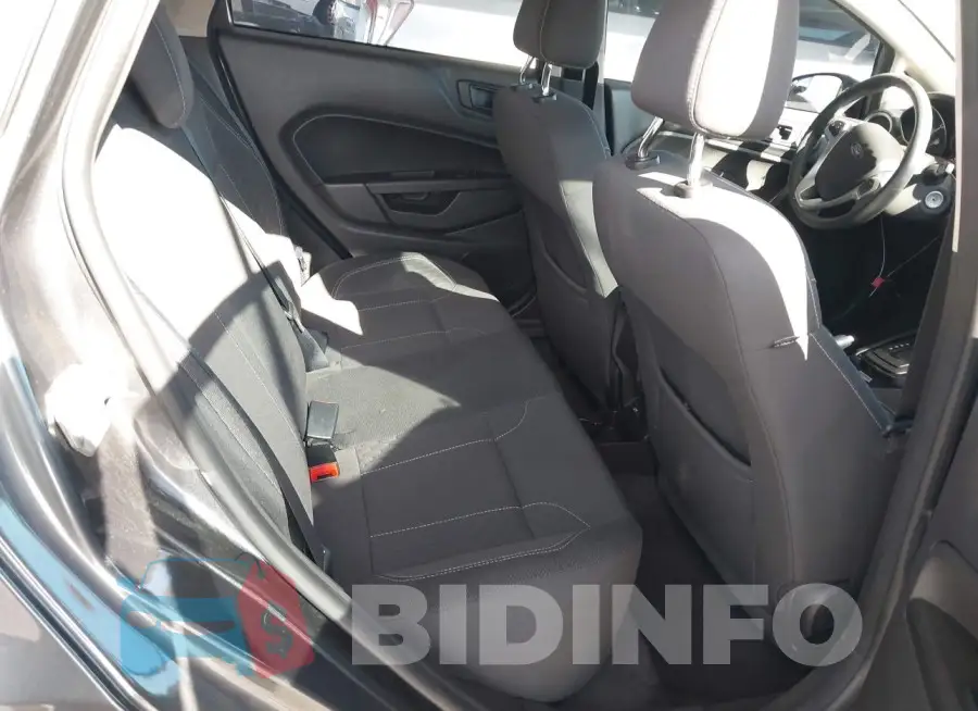 3FADP4EJXHM108856 Photo# 8