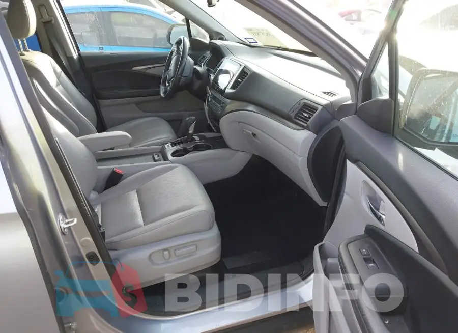 5FPYK2F62HB009792 Photo# 5