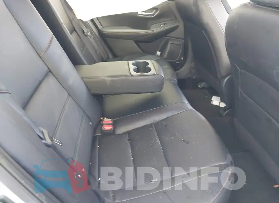 3N1AB8DV9PY288204 Photo# 8